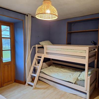Chambre bleue lit etage 1